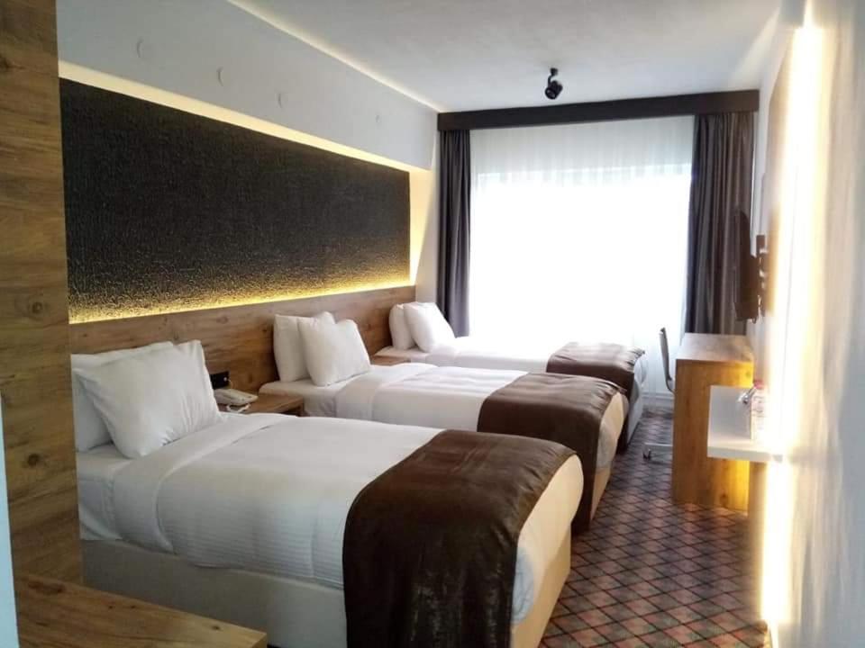 Eskoppremium Otel 博卢 外观 照片